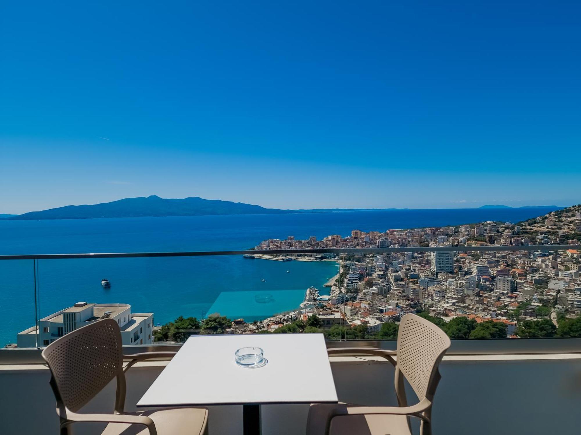 Sunset Shoreline - Sea View - Free Private Parking - Pool Hotel 4*