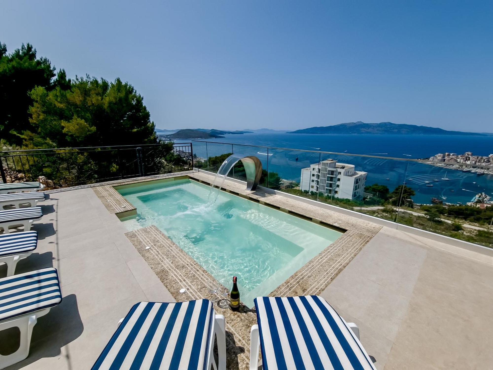 Hotel Sunset Shoreline - Sea View - Free Private Parking - Pool